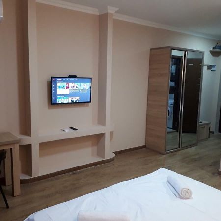 Jemka'S Modern Apartment Batumi Exterior foto